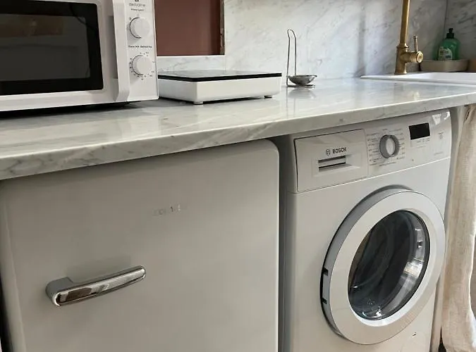 Il Mandorlo - A Due Passi Dal Porto Antico Apartmán