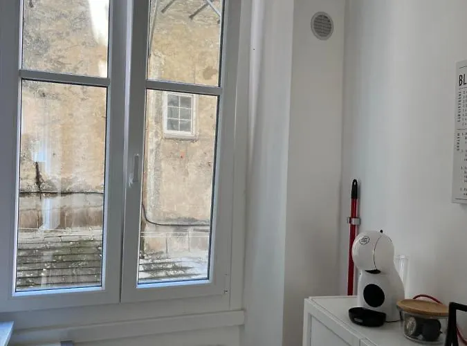Il Mandorlo - A Due Passi Dal Porto Antico Apartmán